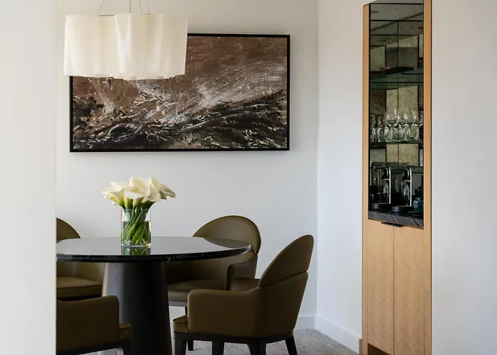 Four Seasons Hotel Seattle