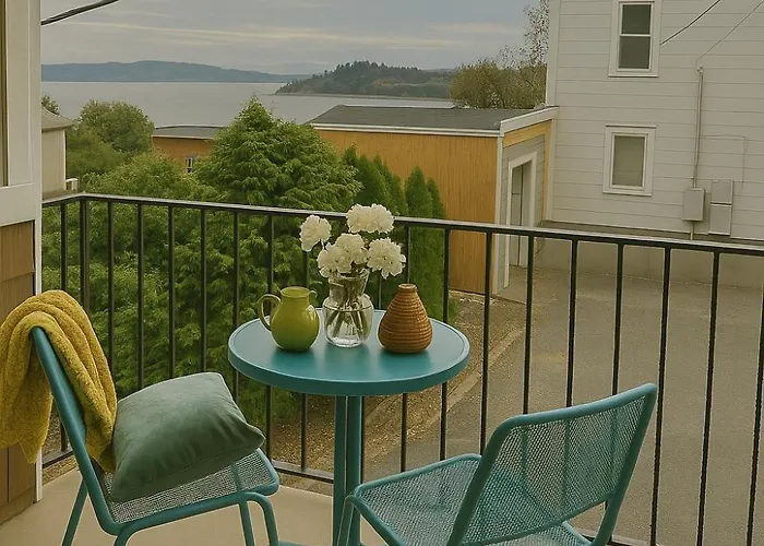 West Queen Anne Townhouse