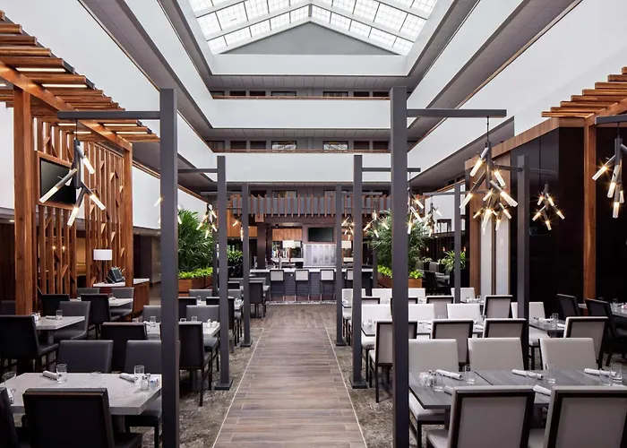Embassy Suites By Hilton Boston Marlborough