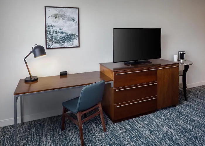Doubletree By Hilton Boston-Andover